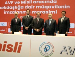 Azerbaycan Voleybol Federasyonu ve misli.com arasında iş birliği anlaşması imzalandı