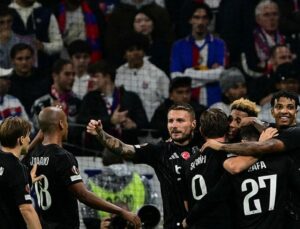 Lyon 0-1 Beşiktaş MAÇ SONUCU-ÖZET Kartal Fransa’da kanatlandı!