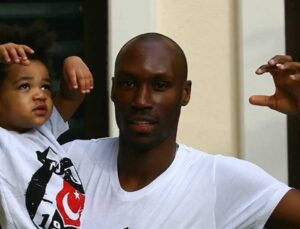 Beşiktaş, Atiba Hutchinson’un oğlu Noah Hutchinson’ın lisansını çıkardı!