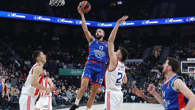 EuroLeague'de Anadolu Efes'in ayak sesleri! (ÖZET) Anadolu Efes-Kızılyıldız maç sonucu: 89-67