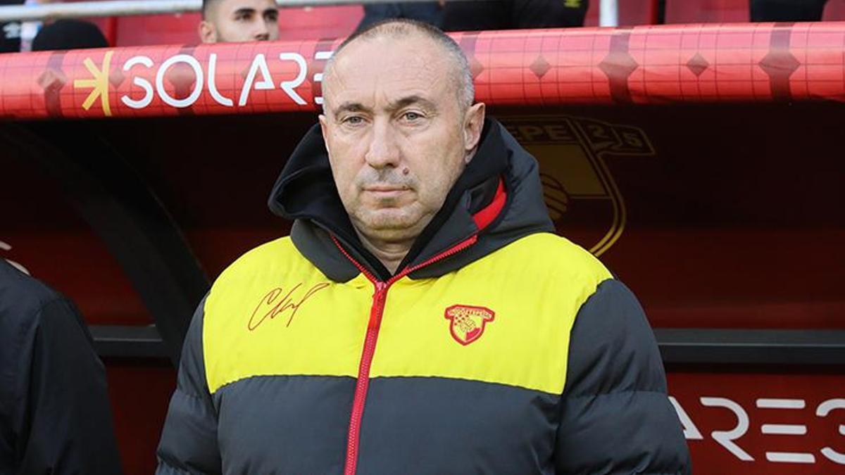 Göztepe'de Stanimir Stoilov'dan oyuncularına övgü