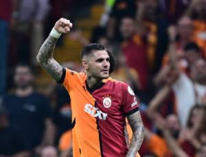 Icardi Galatasaraylı taraftarları paylaştı!