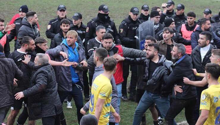 TFF 2. Lig’de büyük olay! Tansiyon arttı, kavga dakikalarca sürdü