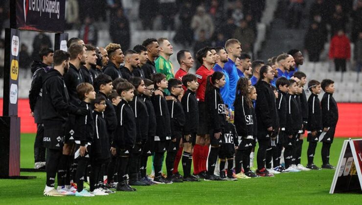 Beşiktaş'a yıldızından kötü haber! Maça devam edemedi…