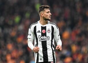 Beşiktaş’ta Muçi için satış kararı! –  Beşiktaş son dakika haberleri