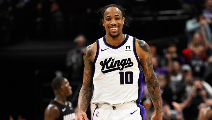 DeMar DeRozan 30 sayı attı, Kings seriyi 5 maça çıkardı