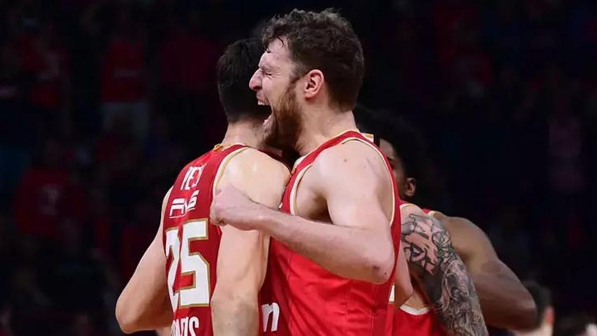 Euroleague'de yeni lider Olympiakos