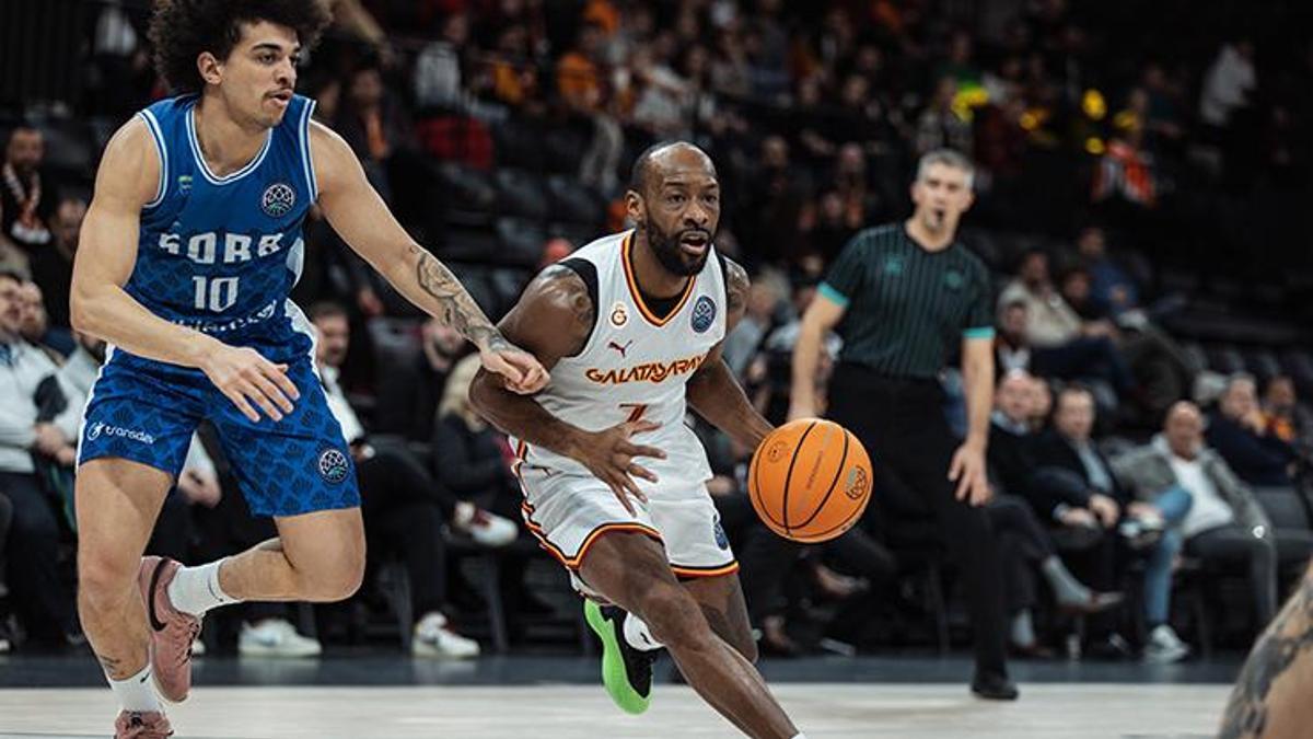 Galatasaray-Saint-Quentin maç sonucu: 84-63