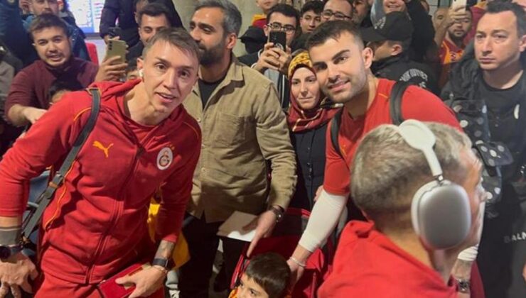 Galatasaray'a Mersin'de coşkulu karşılama!