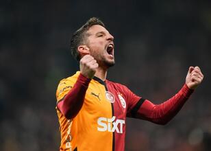 Galatasaray’da Mertens’e kal baskısı