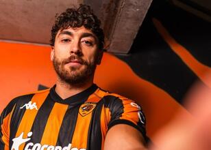 Hull City’den ilk transfer!