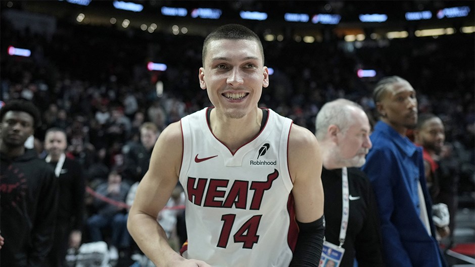 Miami Heat seriyi 3 maça çıkardı: Tyler Herro'dan 32 sayı