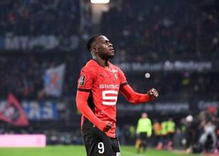 Rennes, 2. lig ekibine kupada elendi!